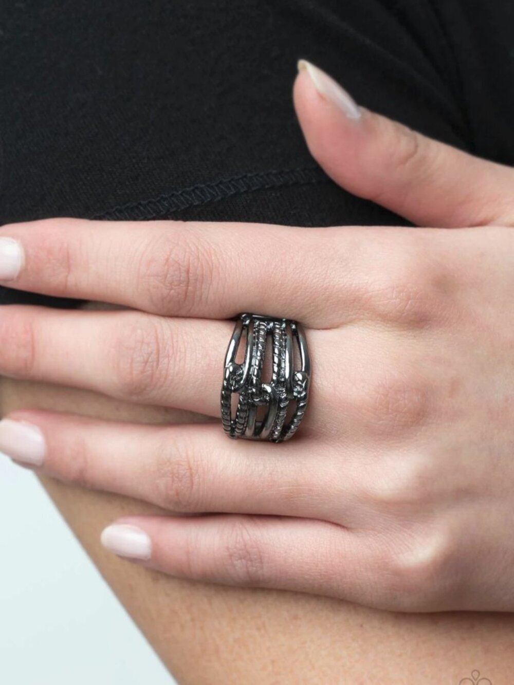 Paparazzi Jewelry Accessories - Crossing Signals - Black Ring - Vintage